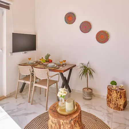 Apartment Ay