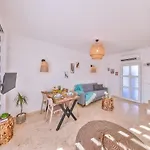 Ay Apartment